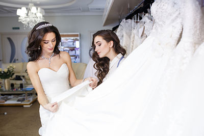 choosing a wedding dress