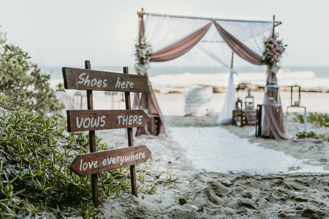 Wedding ceremony at the beach